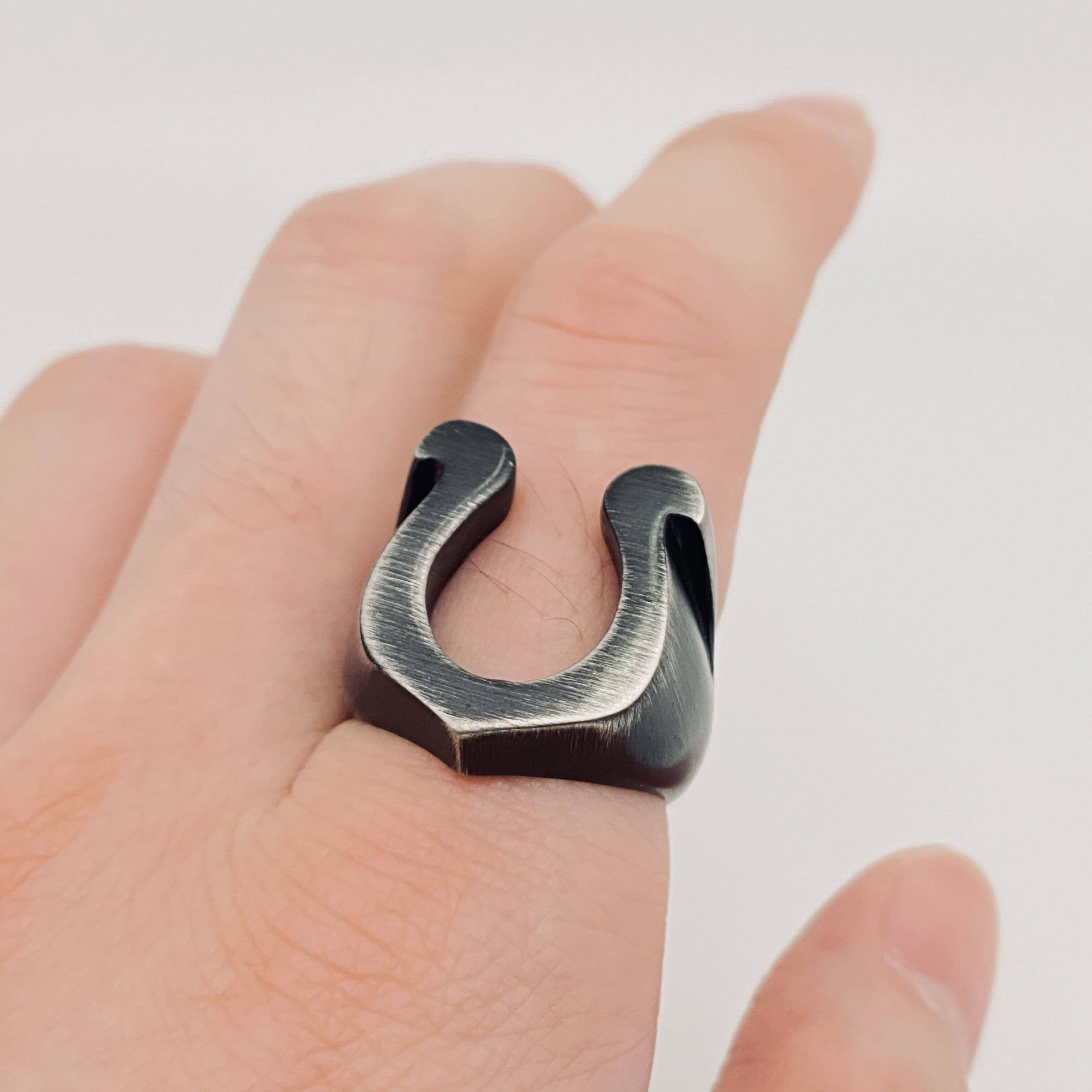 Horseshoe Titanium Steel Ring