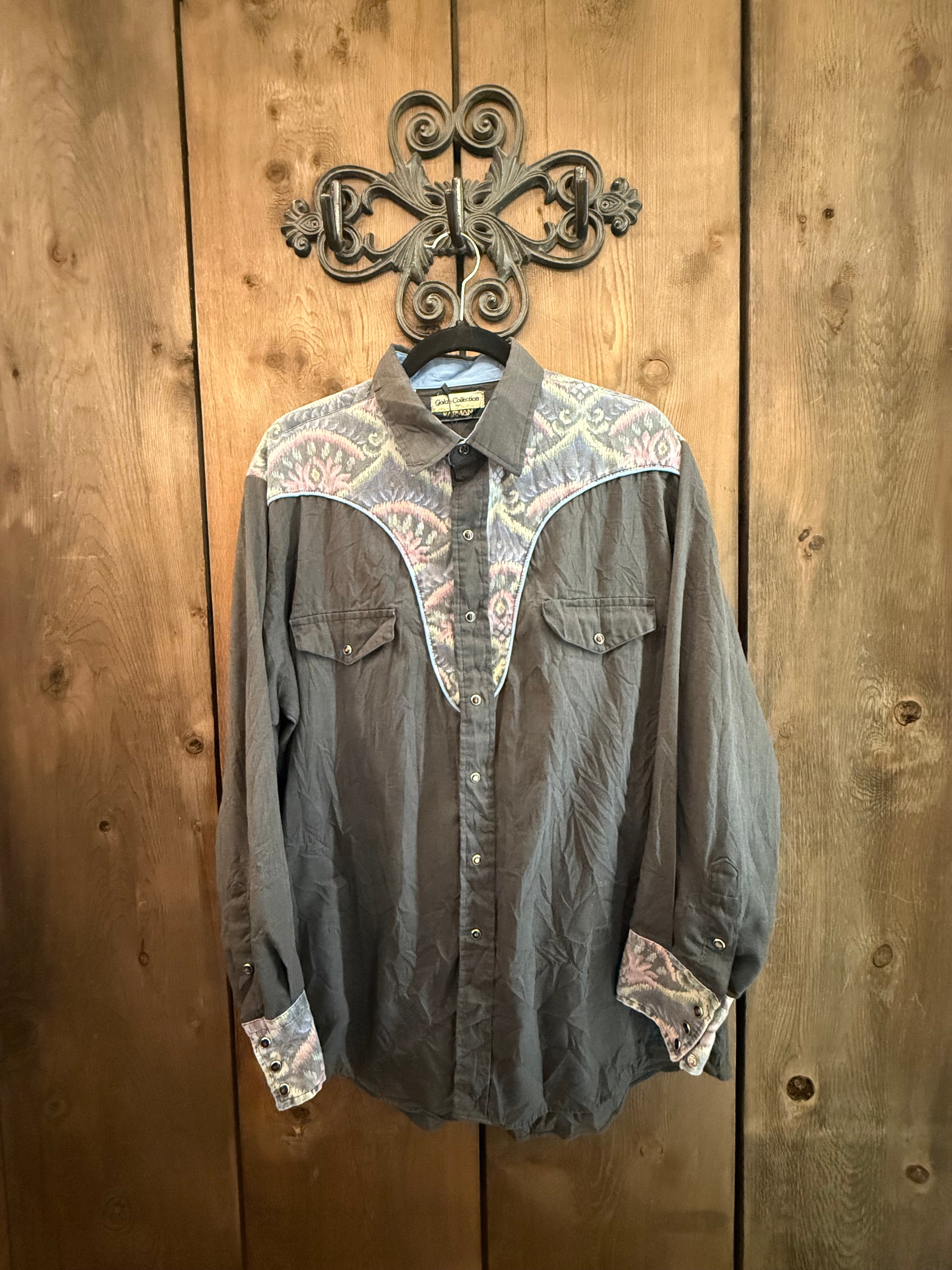 Vintage Men’s Large Gold Collection Karman Snap Up