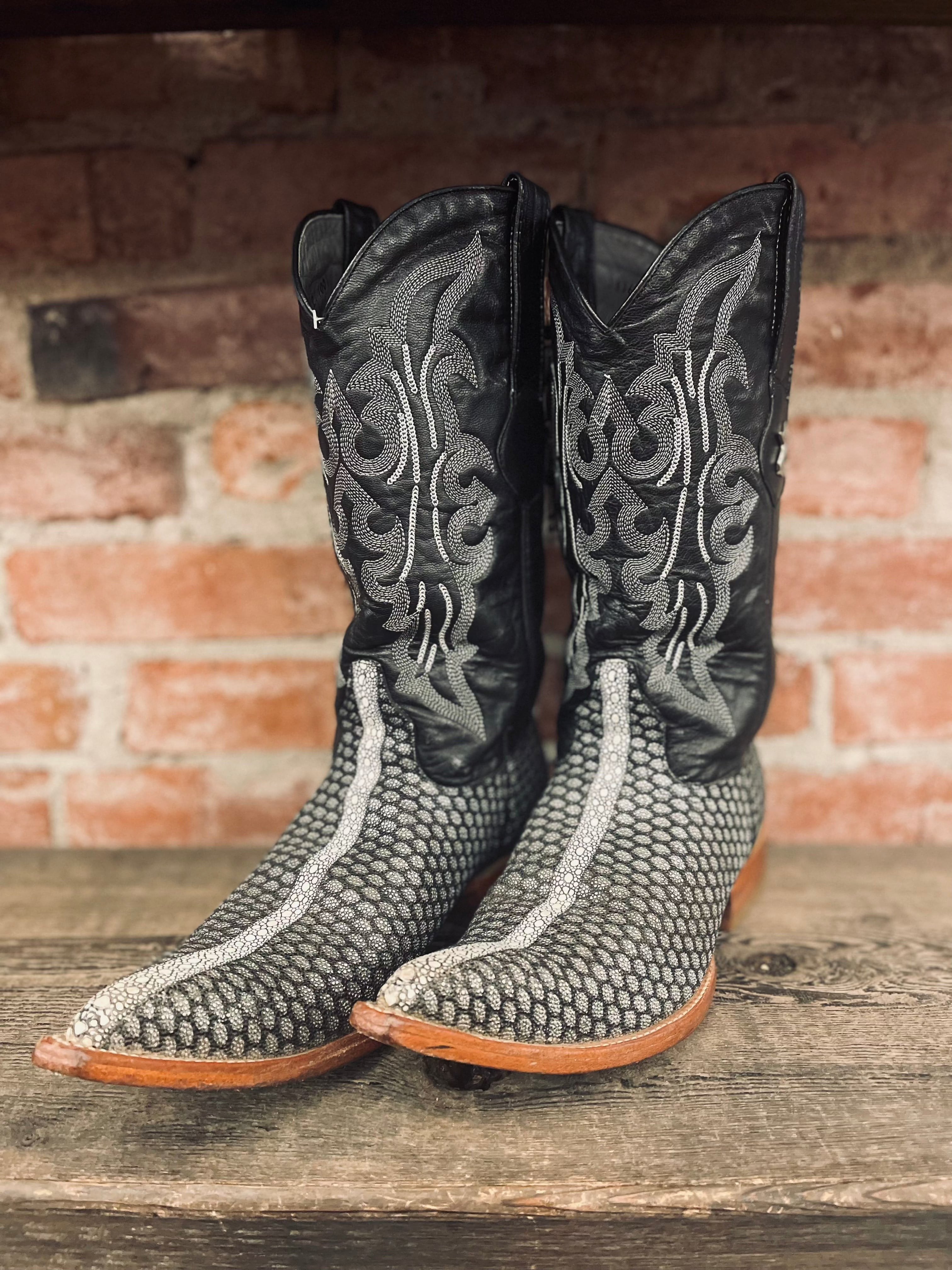 Los Altos Genuine Stingray Men's Cowboy Boots Size 8.5 / Women's Size 10