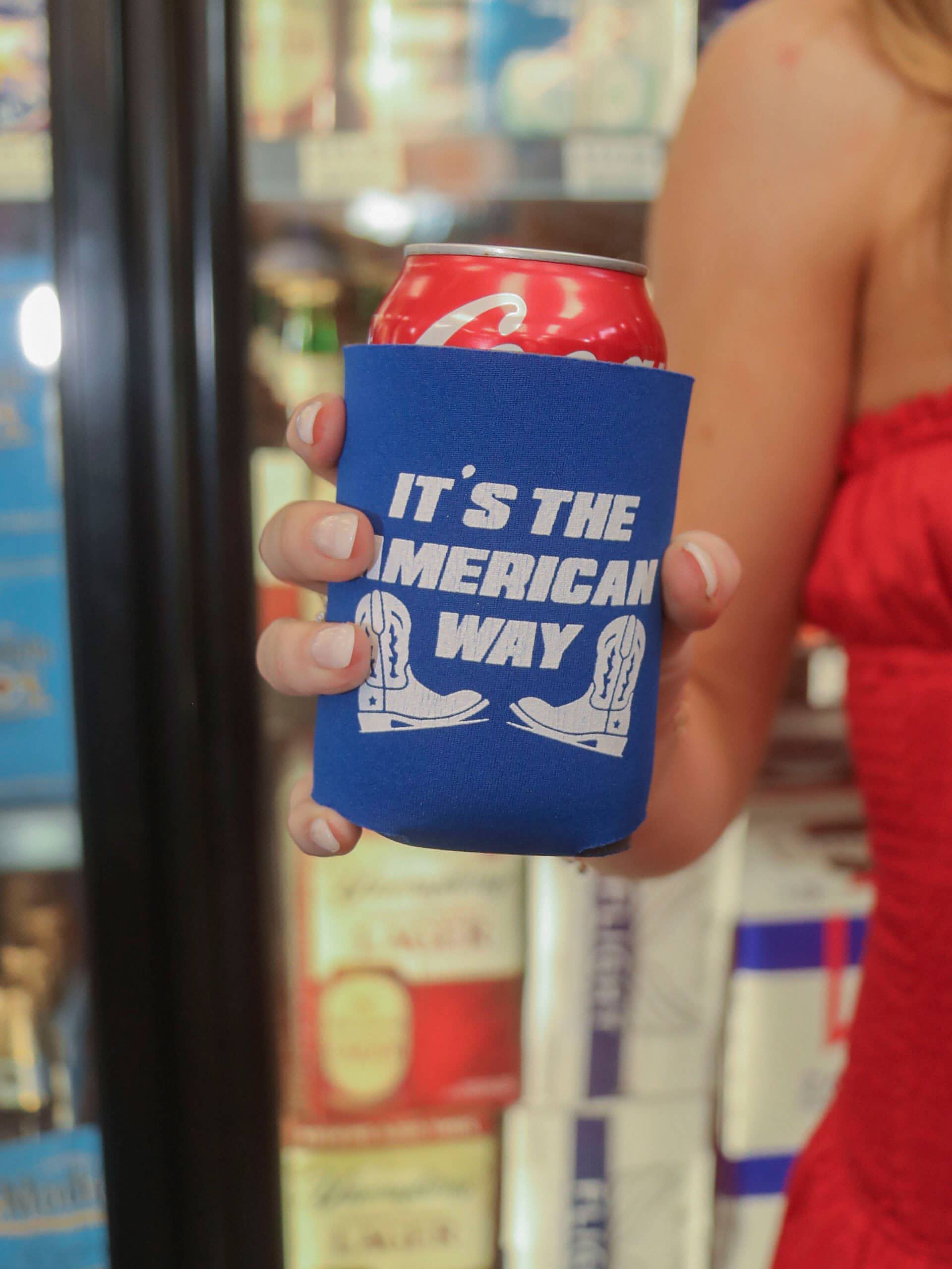 IT'S THE AMERICAN WAY DRINK SLEEVE